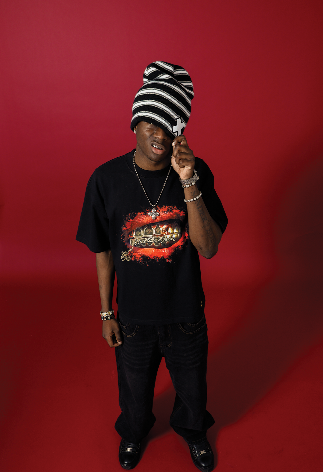 GRILLZ TEE-BLACK